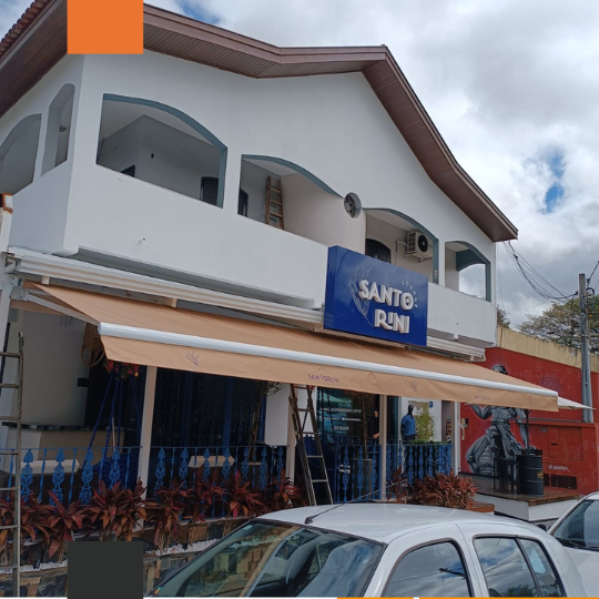 Toldo Cortina com Visor Toldo Cortina com Visor